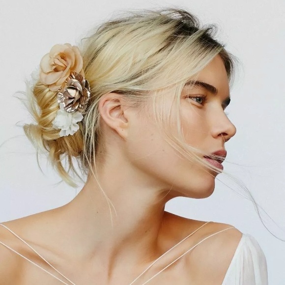 Free People Accessories - Free people floral headpiece